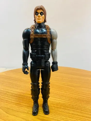 boneco Soldado Invernal( Winter Soldier) 30cm