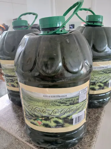 Azeite oliva extra virgem português. Garrafões 5 lt