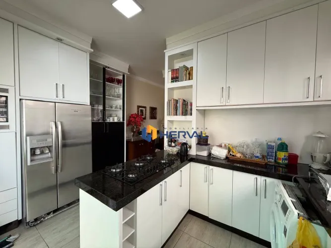 Casa com 3 quartos à venda, 133 m² por R$ 650.000 - Jardim Itália II - Maringá/PR
