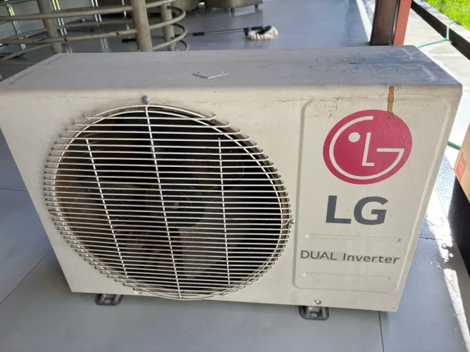 Ar-Condicionado LG Dual Inverter 9.000 BTUs 220V