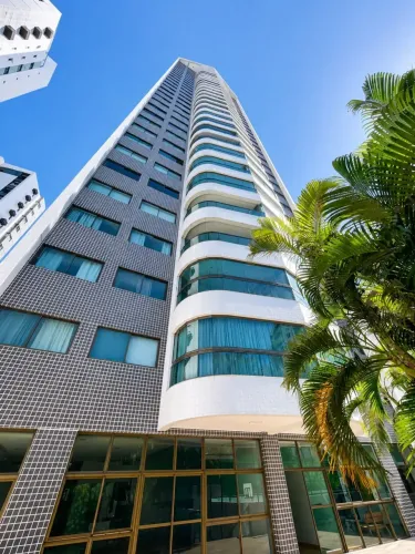 Imóvel para aluguel possui 176 metros quadrados com 4 quartos em Boa Viagem - Recife - PE