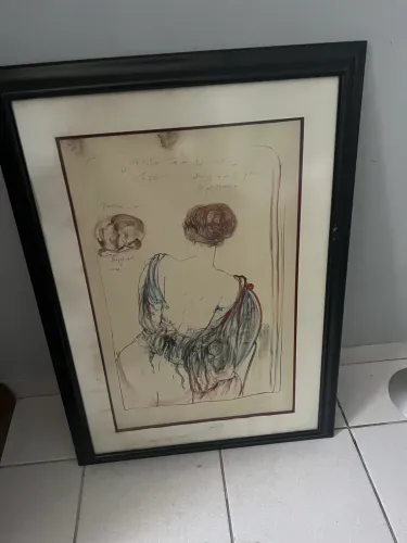 Quadro mulher de costas , lindo elegante moldura linda