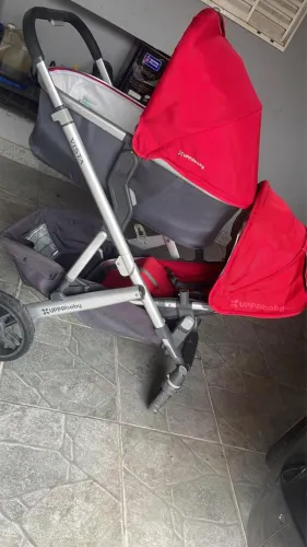 Carrinho de bebê DUPLO , marca UPPA BABY VISTA v2
