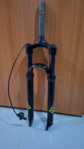 Suspensão suntour aro 29 100mm