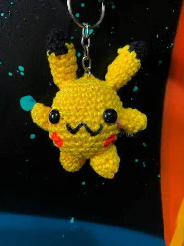 Chaveiro de Crochê Pikachu Pokémon