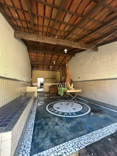 Casa com quintal 