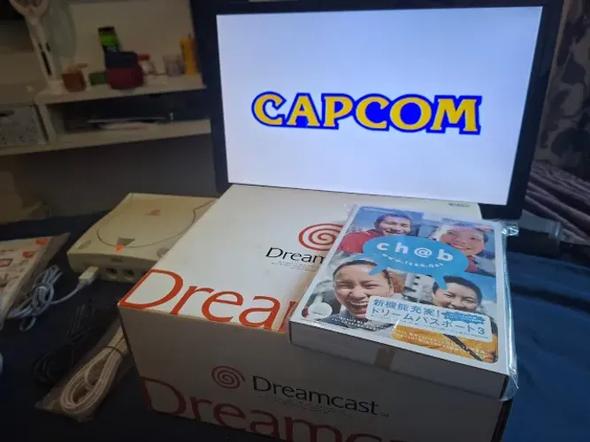 Console Dreamcast Japonês  HKT-3000 VA0 Completo ( caixa, controle, CDs )