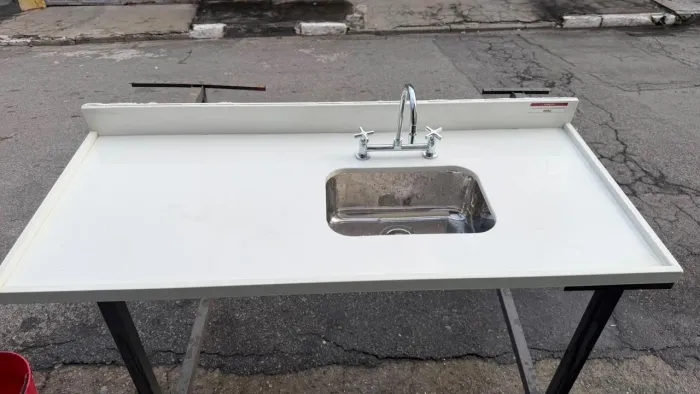 Pia de cozinha quartzo branco