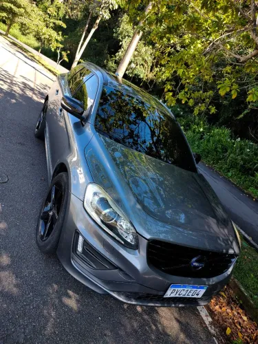 Volvo XC 60 T-5 R-design 2.0 FWD 5P 2016