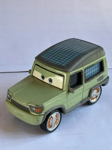Cars Disney Dixar Sir Miles Fixoderroda(Miles Axlerod) cars2 mcqueen