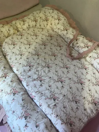 Ninho redutor e kit berço floral