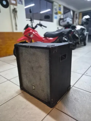 Amplificador / Cubo para Contrabaixo Staner BS 150 (140W RMS) - Falante 15"