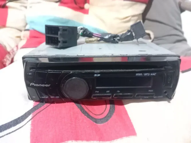 Radio pioneer DEH 4280Sd