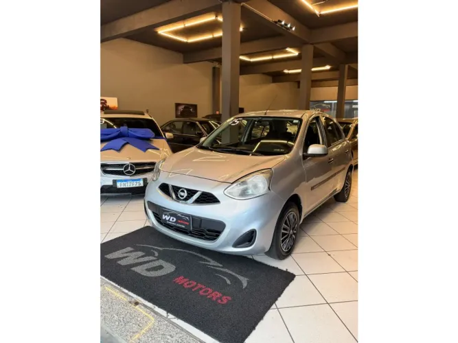Nissan March S 1.0 12V Flex 5P 2015