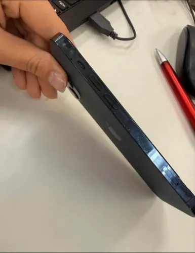 iPhone12 pro todo original troca ou venda