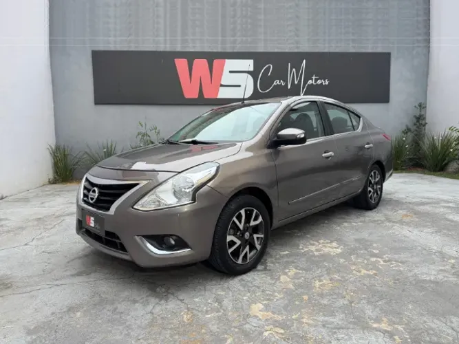 Nissan Versa Unique 1.6 16V Flexstart 4P Aut. 2017