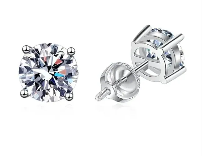 Brinco Solitário Moissanite Original,Nunca usado novo com certificado 