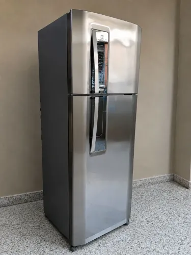 Geladeira Electrolux Frost Free 