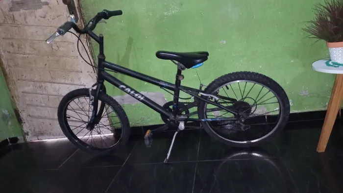 Bicicleta aro 20 caloi original hotwheels