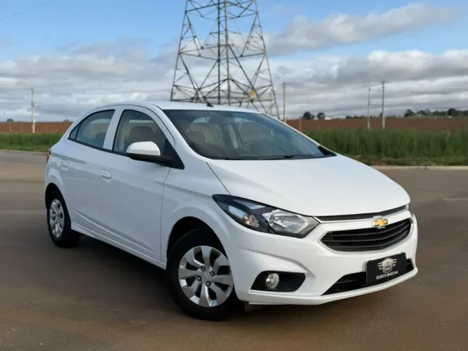 Chevrolet Onix JOY Hatch 1.0 8V Flex Mec. 4P 2018