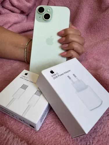 iPhone 15 128GB