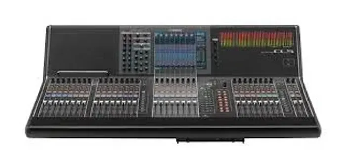 YAMAHA MESA DIGITAL CL5 C/CASE USADA