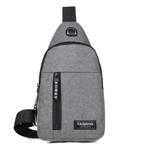 mochila de ombro tiracolo estilo sling bag  em tom cinza.
