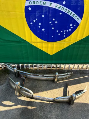 Par de pára-choque fusca 70 pra baixo 