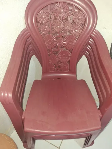 Poltrona de plástico