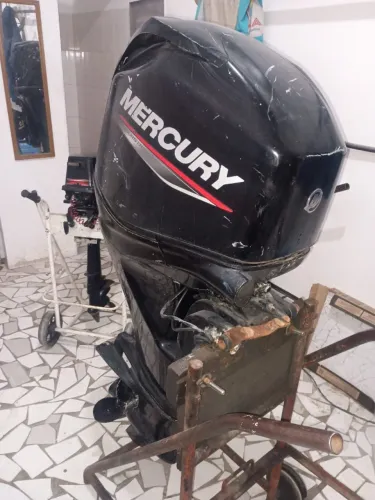 Motor Mercury 60 HP 4T - Seminovo 