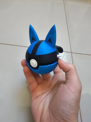 Pokebola Lucario Impressa em 3D