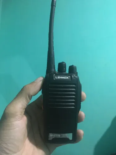 Rádio comunicador 