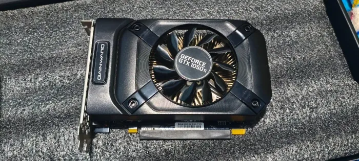 Placa de vídeo GTX 1050ti 4GB