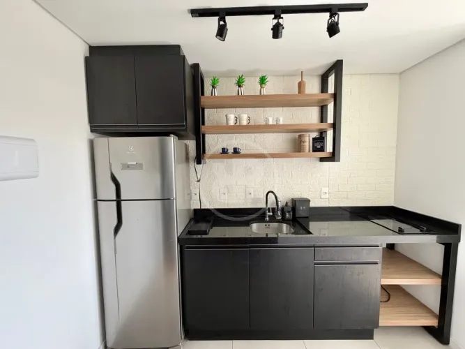 Loft Mobiliado com 1 Vaga, próximo à Vila Germânica com Rooftop e Piscina para Alugar em B