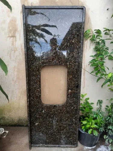 bancada de granito Verde Ubatuba