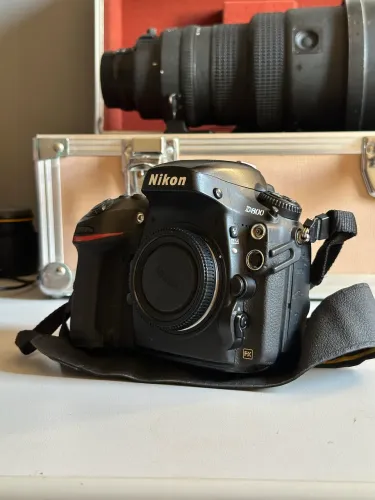 Nikon D800