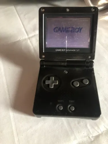 Game boy SP (para restaurar) ele está todo funcionando