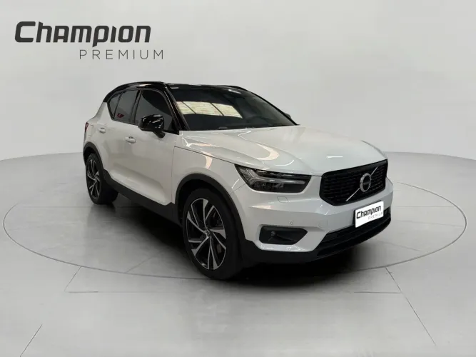 Volvo XC40 XC 40 T-5 Híbrido R-design 1.5 262cv FWD 2021