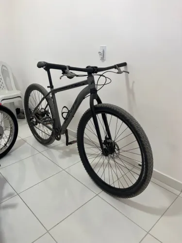 Bicicleta aro 29 KRW R1
