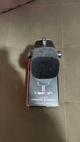 Microfone Fifine AM8 USB-C XLR Streaming Recording Semi Novo Preto