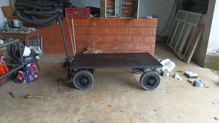 Carrinho de carga (600kg)