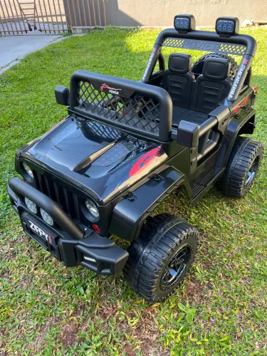 Carrinho elétrico infantil