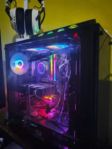 PC GAMER i7 10700F RTX 4060 32GB de RAM SSD/HDD/M2 MONITOR 144hz/1ms + PERIFÉRICOS Fallen