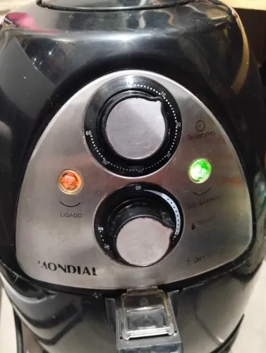  Air Fryer Mondial 3.2L 127V NAF-03I - Funcionando Perfeitamente + Brinde