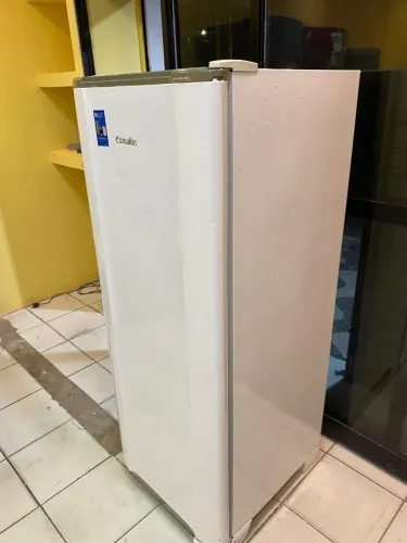 Geladeira esmaltec dgelo