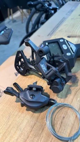 Câmbio / passador Shimano Deore Xt 12v