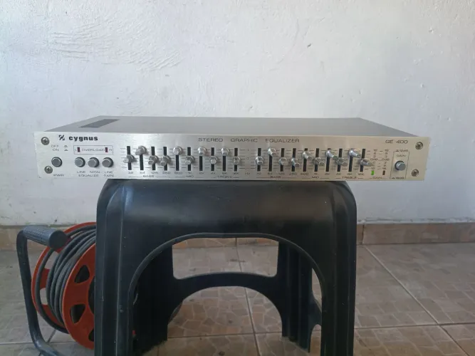 !!!!!!equalizador cygnus ge-400 zerado!!!!!!!!!