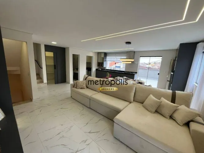 Sobrado com 3 dormitórios à venda, 220 m² por R$ 1.491.000,00 - Vila Camilópolis - Santo A