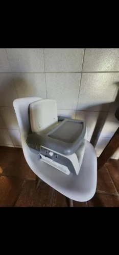 OPORTUNIDADE - Cadeira Alimentação chicco