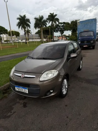 Fiat Palio Essence 1.6 Flex 16V 5P 2016
